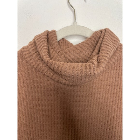 Zenana Thermal Waffle Knit Cowl Neck Hi-Low Tunic Oversized Sweater Cocoa Rayon - Picture 6 of 16